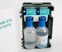 眼洗い箱
2ボトル 500ml 眼洗剤