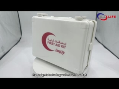 壁に取り付けられたポータブルの救急箱