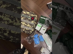 緊急時の創傷包帯の包帯の箱のシールは15cmを突き通すIFAKの供給を出した